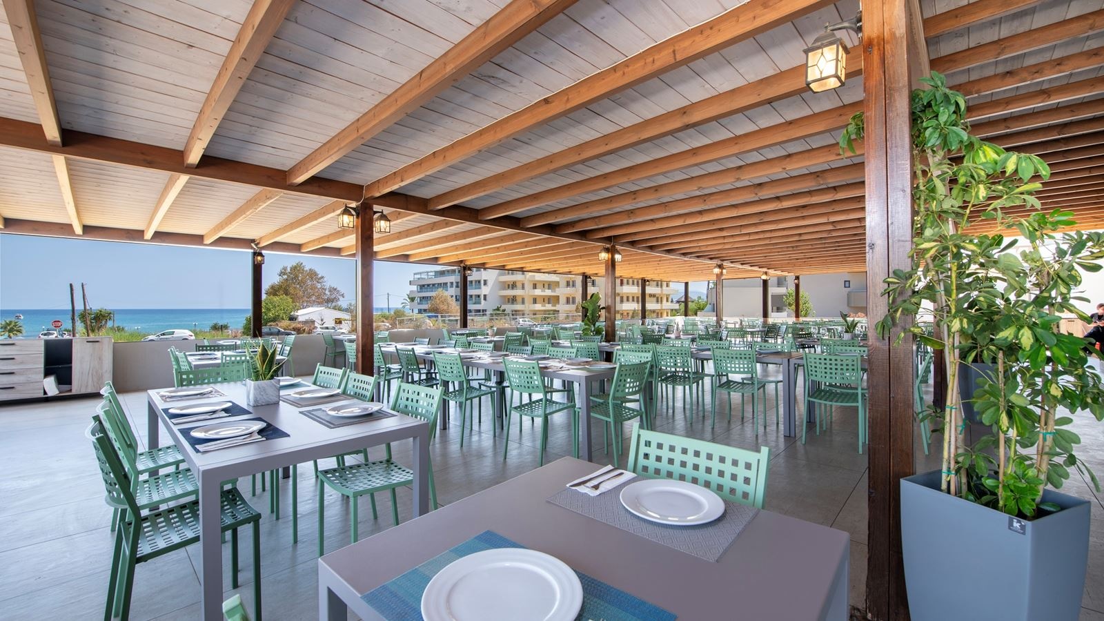 restaurants-neorio-main-restaurant