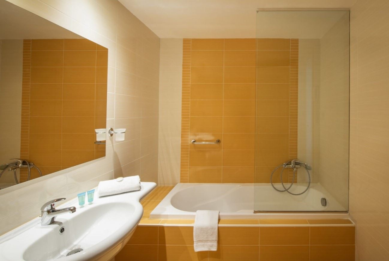 rooms-junior-suite-garden-view