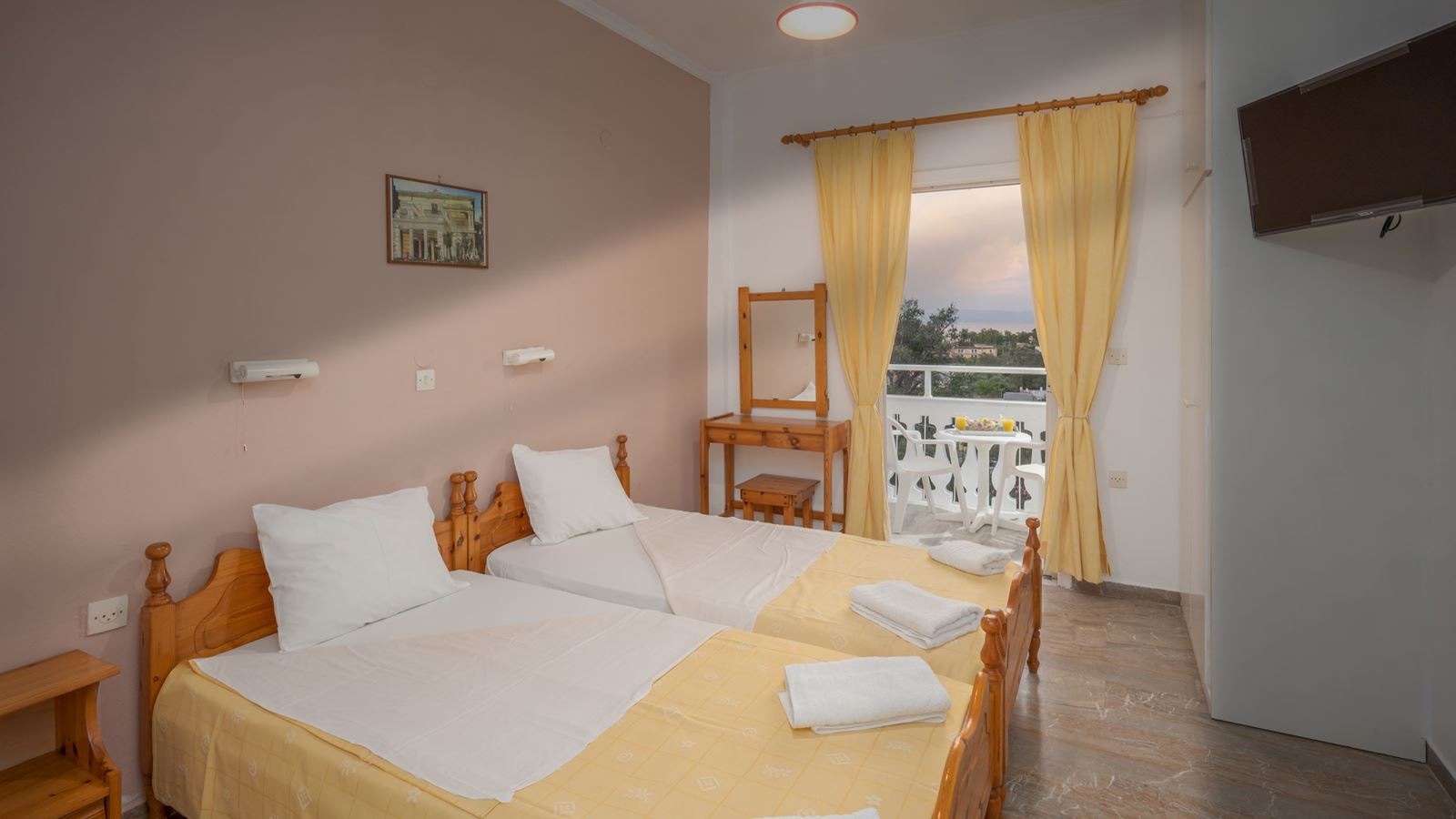 rooms-double-room-seaview-balcony-or-terrace