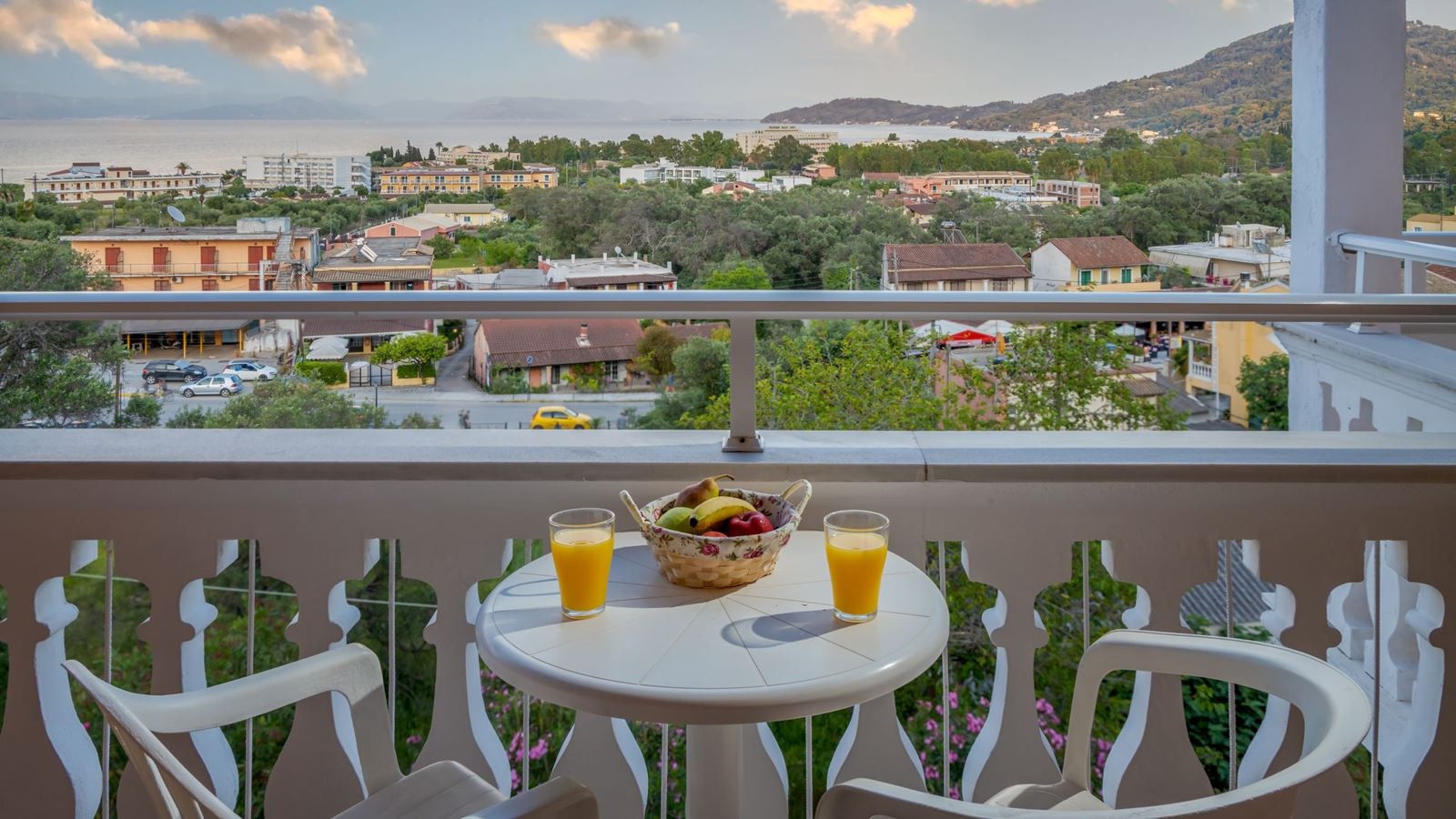 rooms-double-room-seaview-balcony-or-terrace
