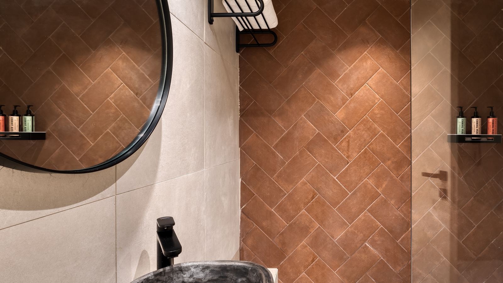 rooms-tropical-serenity-retreat