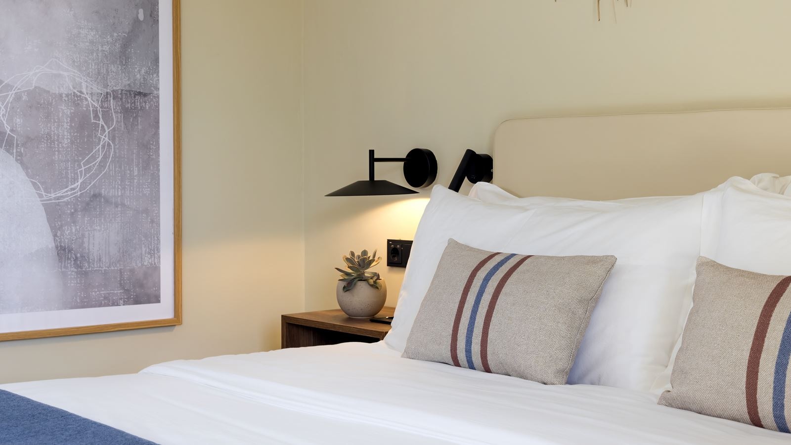 rooms-sapphire-lush-three-bedroom-suite