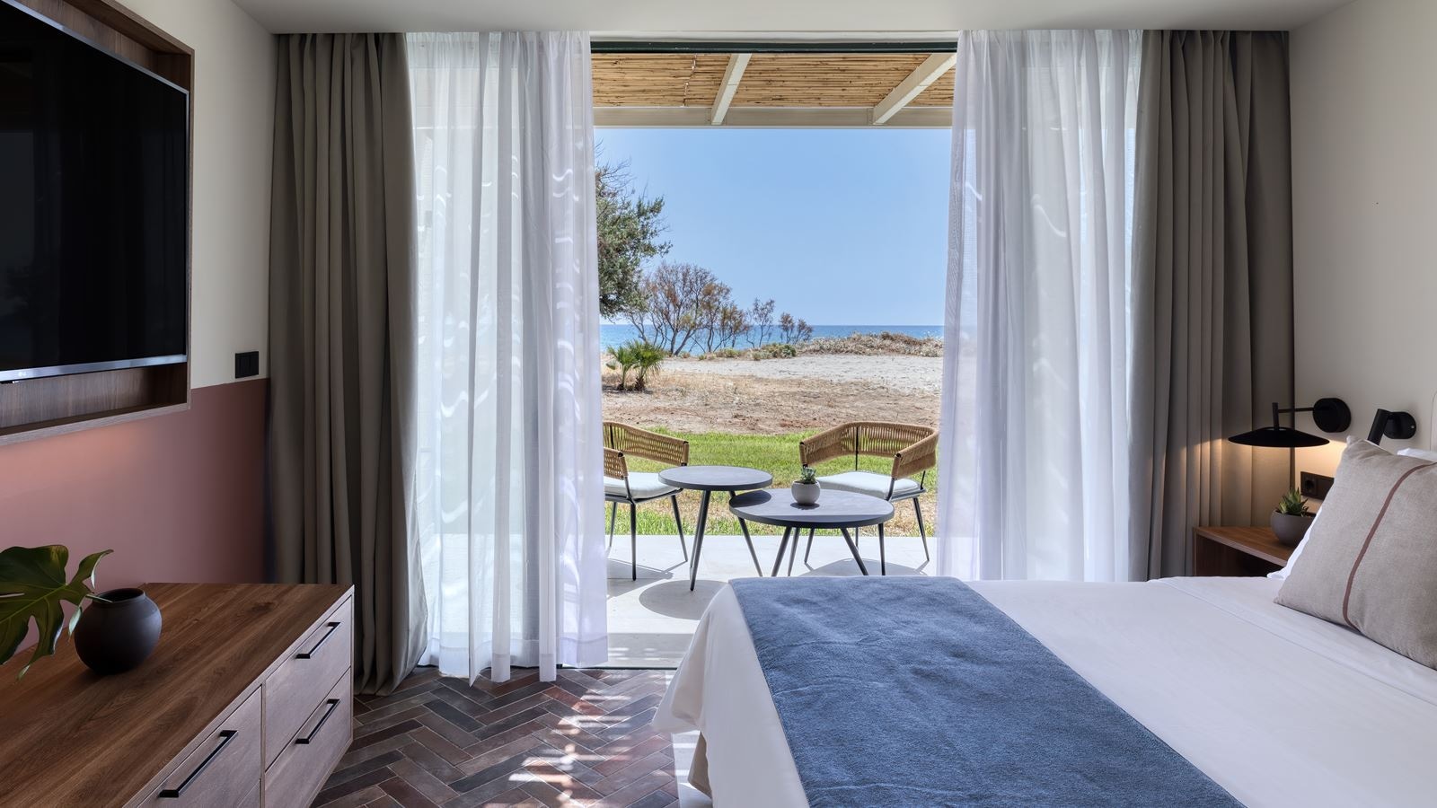 rooms-sapphire-lush-three-bedroom-suite