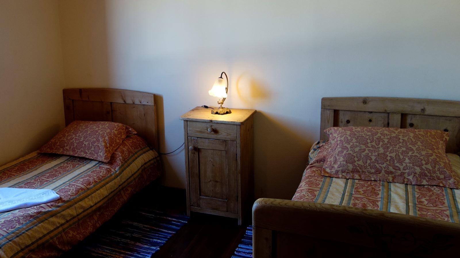 rooms-two-bedrooms-apartment-sea-view