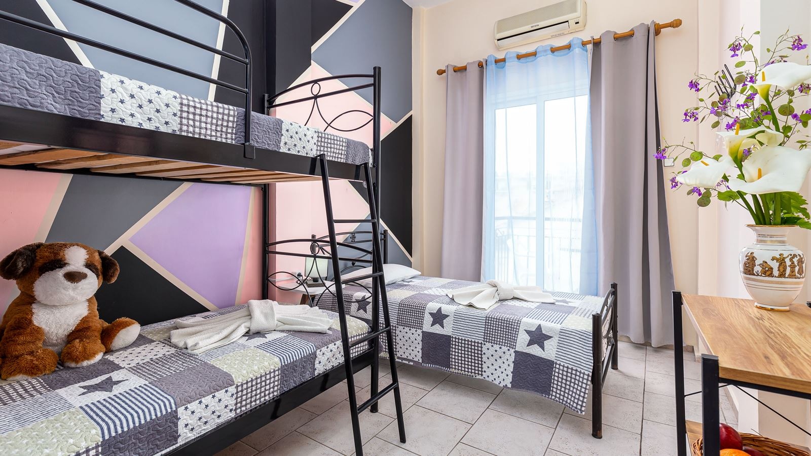 rooms-double-room-landview-balcony-or-terrace