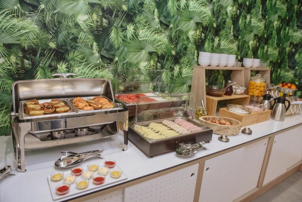 restaurants-restaurants