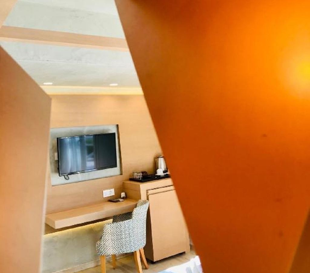 rooms-premium-double-partial-sea-view