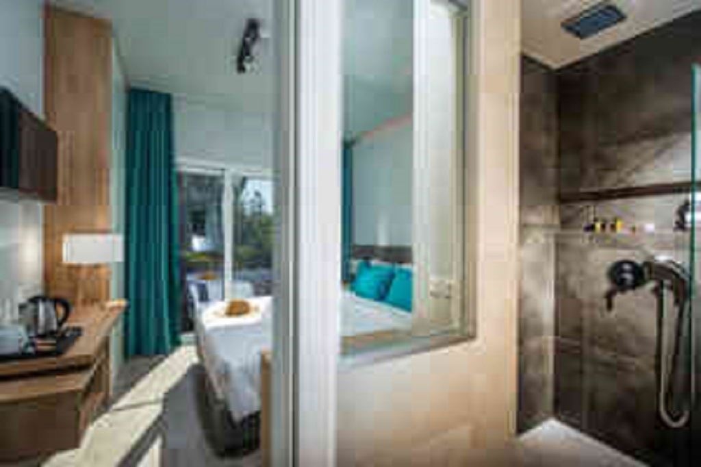 rooms-double-standard-room