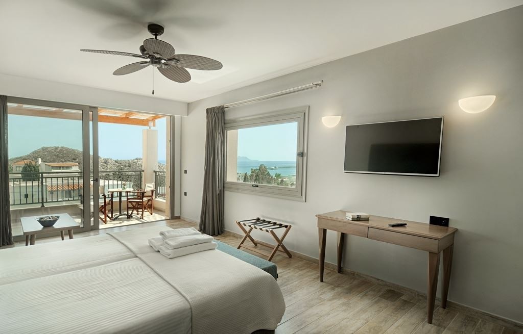 rooms-junior-suite-sea-view