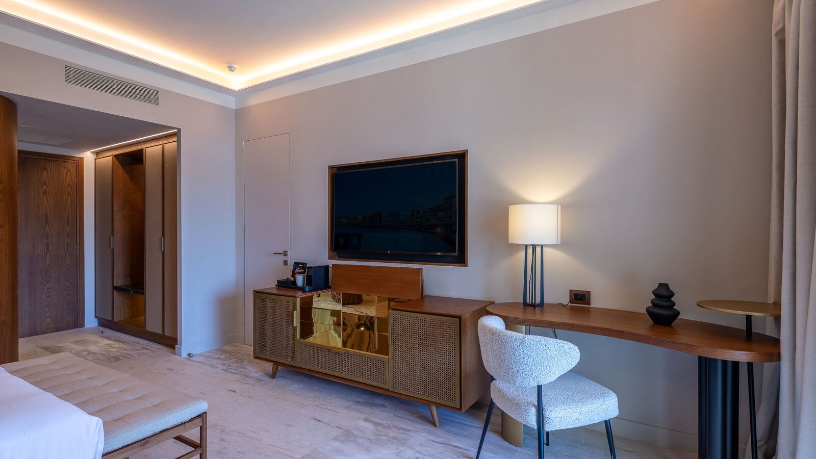 rooms-tropical-escape-double-room