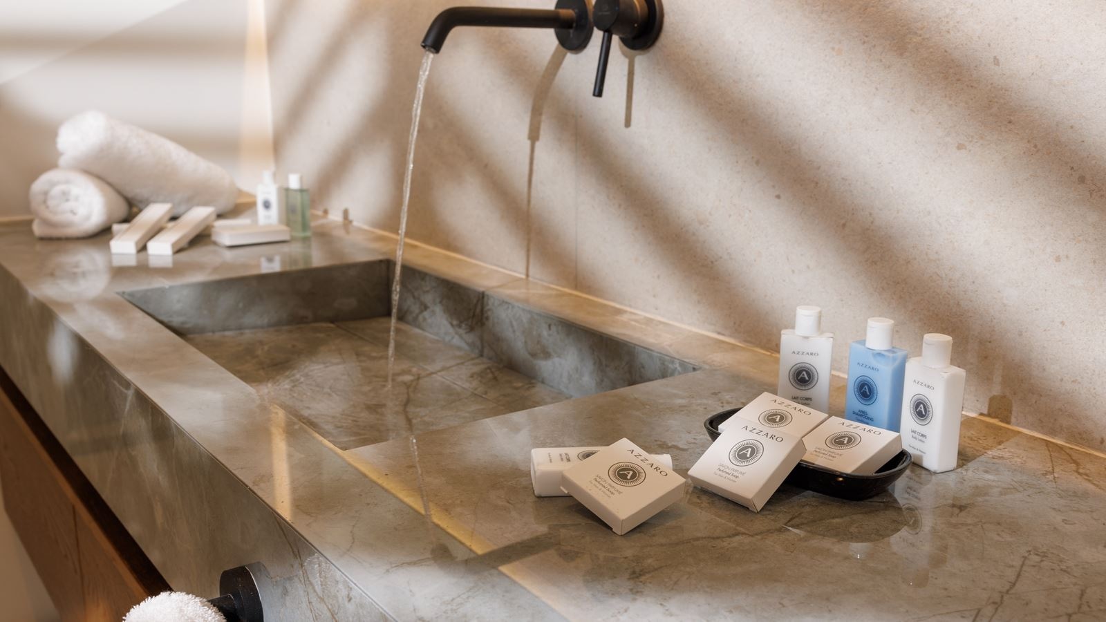 rooms-twostorey-suite-with-private-pool