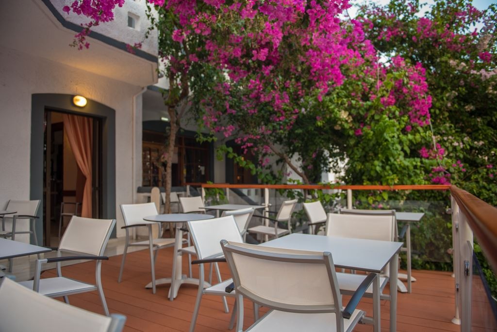 restaurants-restaurants