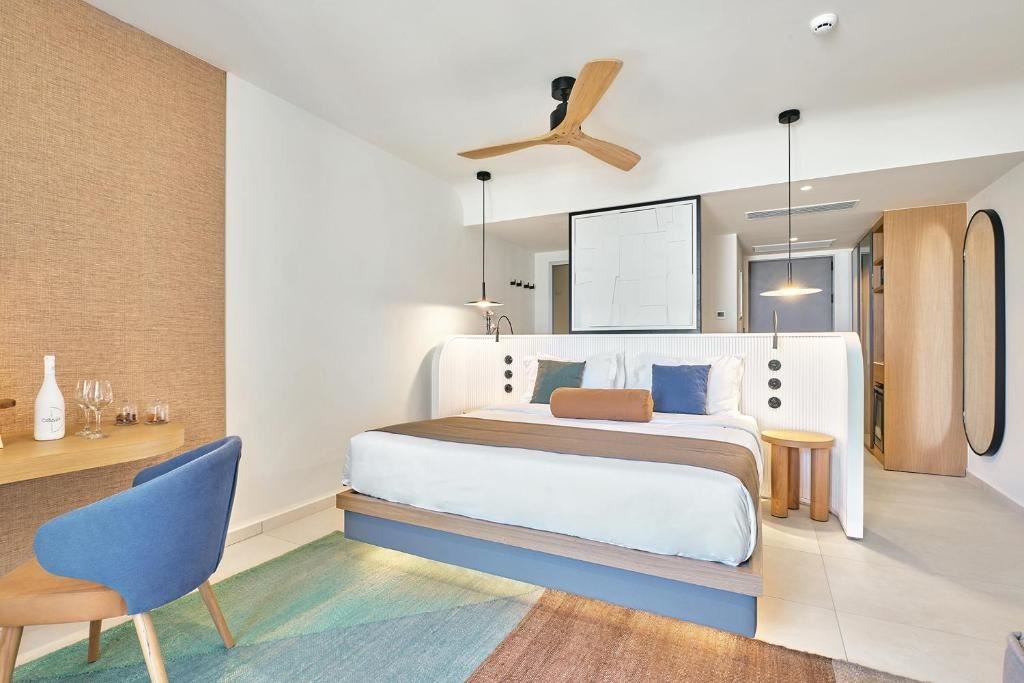 rooms-junior-suite-pure-luxe-sea-view