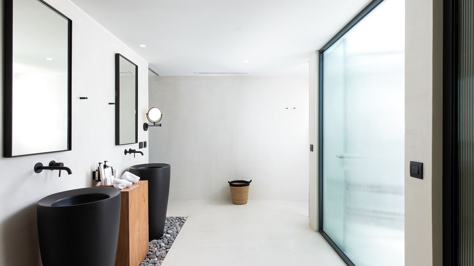 rooms-deluxe-suite-sea-view-with-private-pool