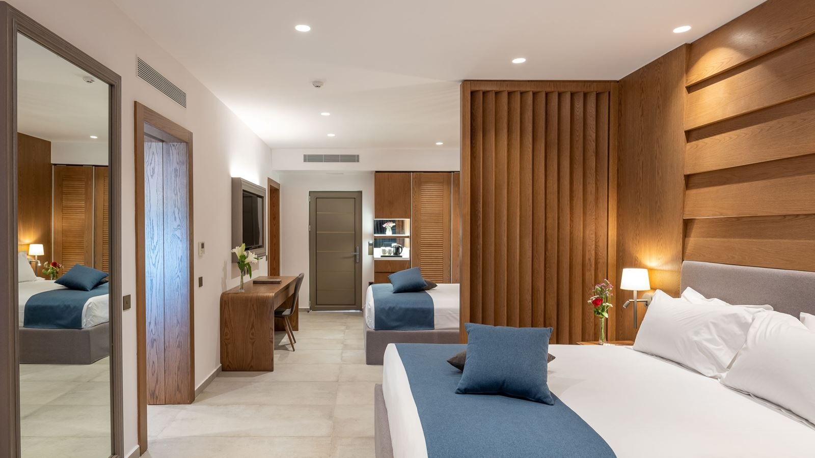 rooms-comfort-family-room-visually-separated-children-area-sea-view-with-sauna