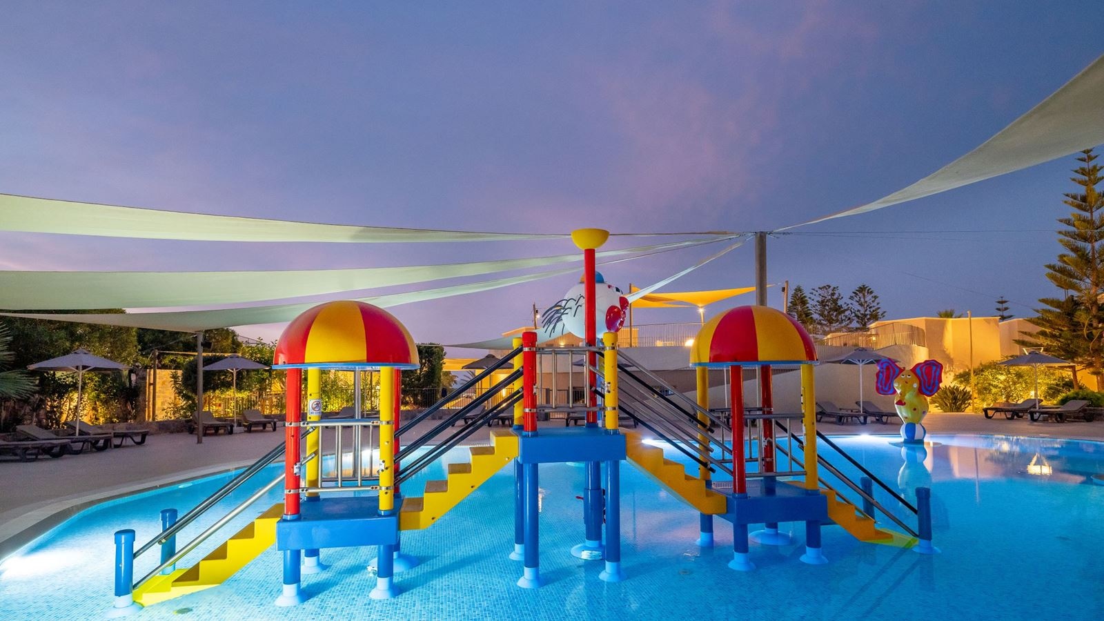 pools-outdoor-childrens-pool
