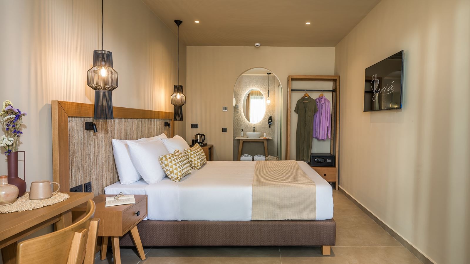 rooms-room-double-balcony-or-terrace