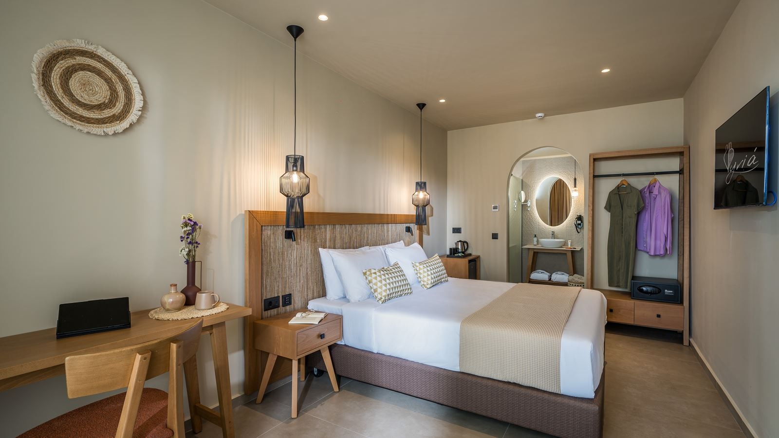 rooms-room-double-balcony-or-terrace