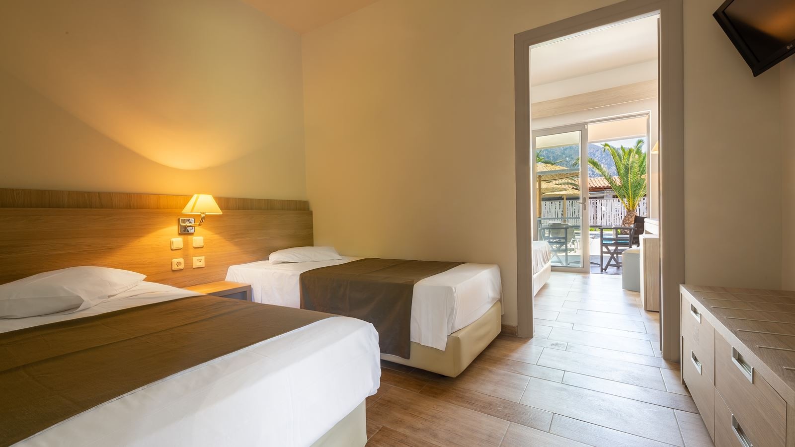 rooms-family-standard-2-bedrooms