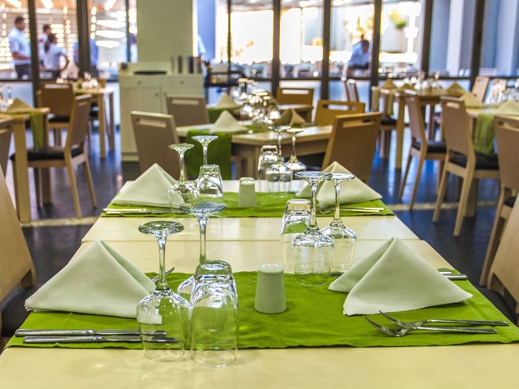 restaurants-main-restaurant