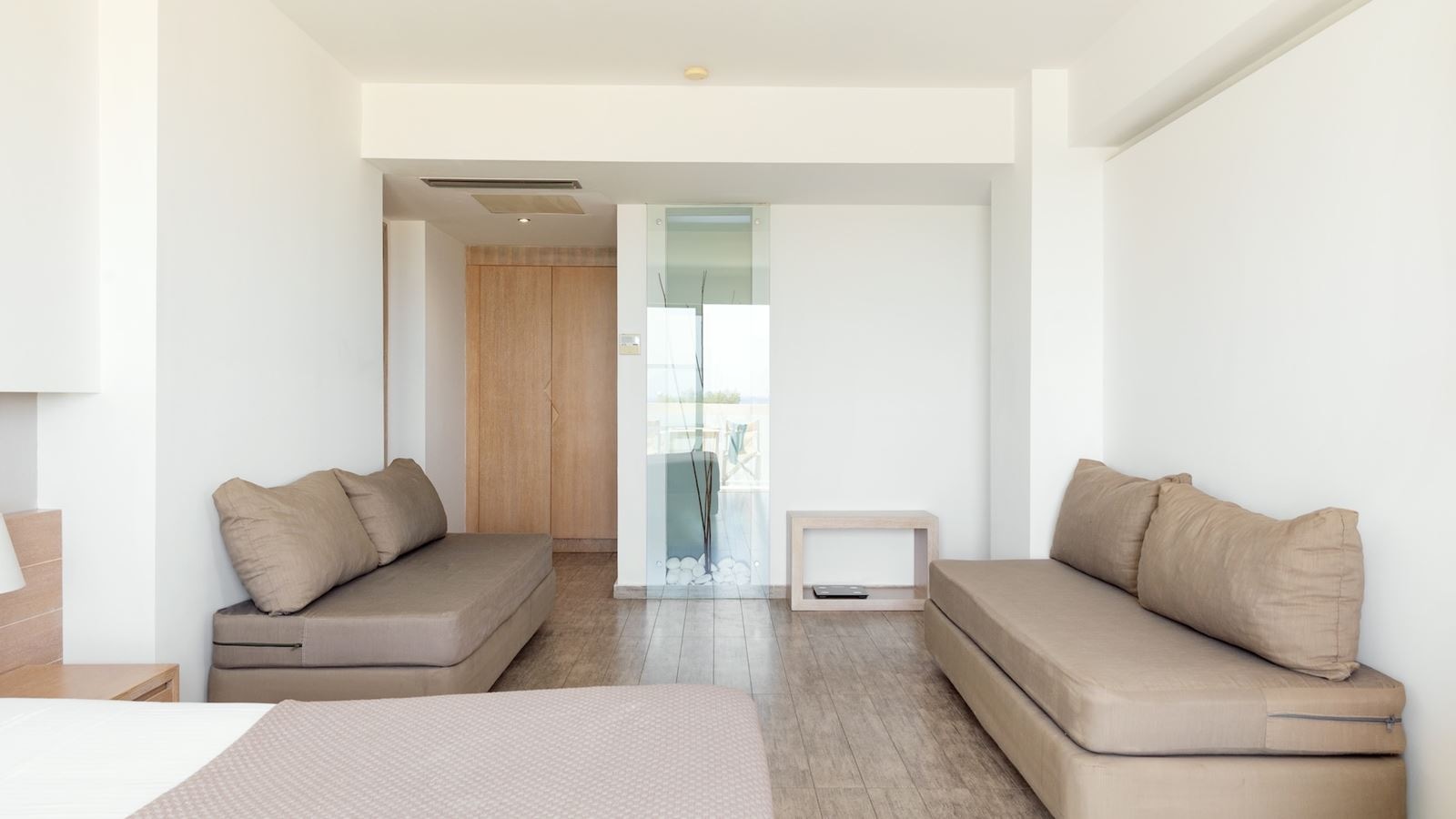 rooms-open-plan-family-room