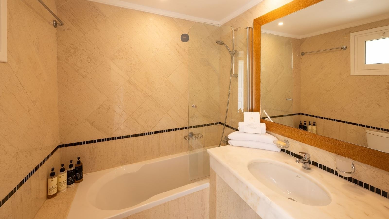 rooms-soonen-double-garden-view-balcony-or-terrace