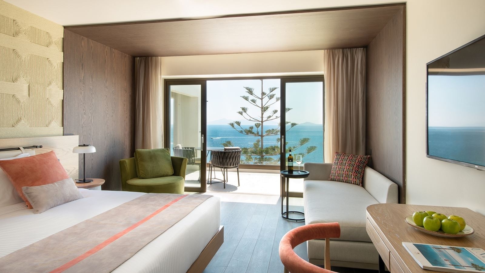 rooms-junior-suites-sea-view-private-plunge-pool