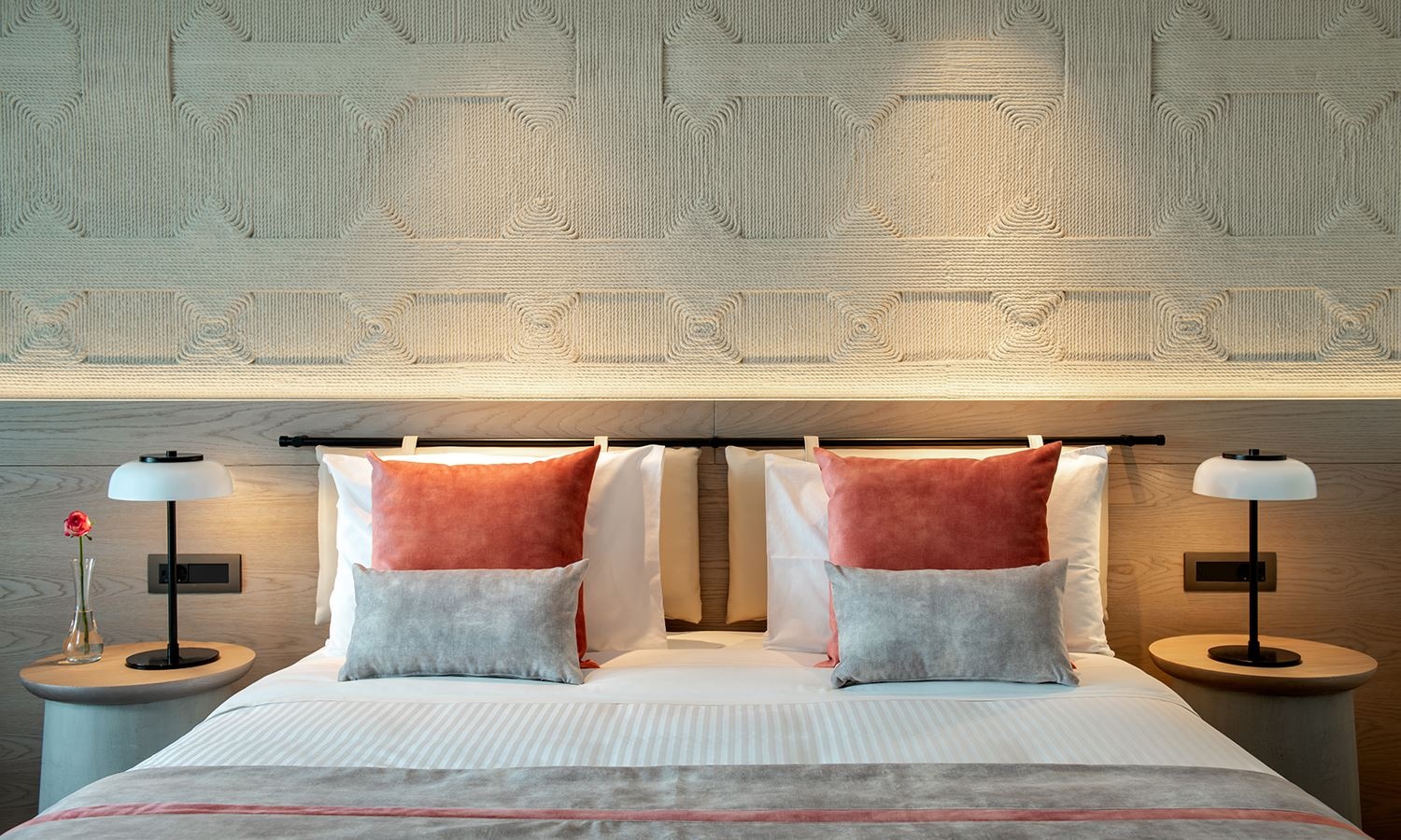 rooms-junior-suites-sea-view-private-plunge-pool