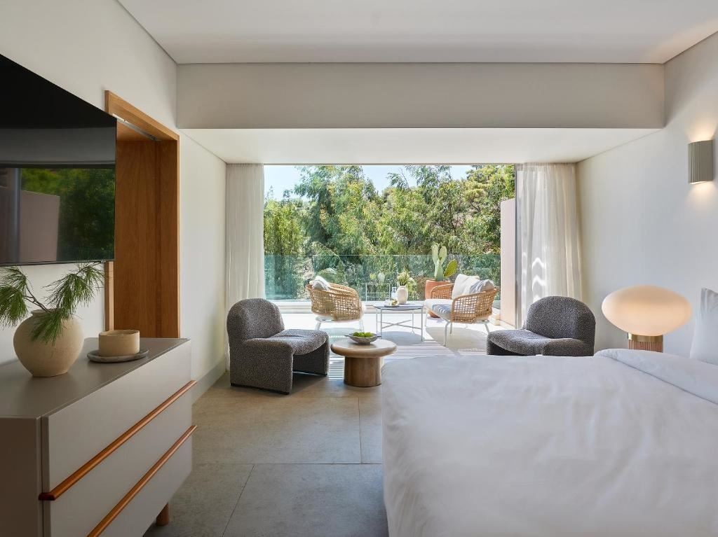 rooms-family-apartment