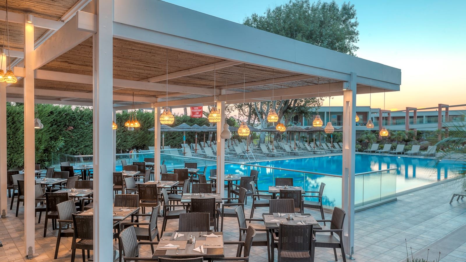 restaurants-athina-restaurant