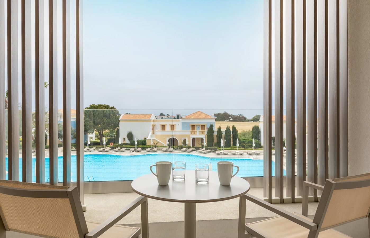 rooms-superior-twin-room-with-balcony-or-terrace