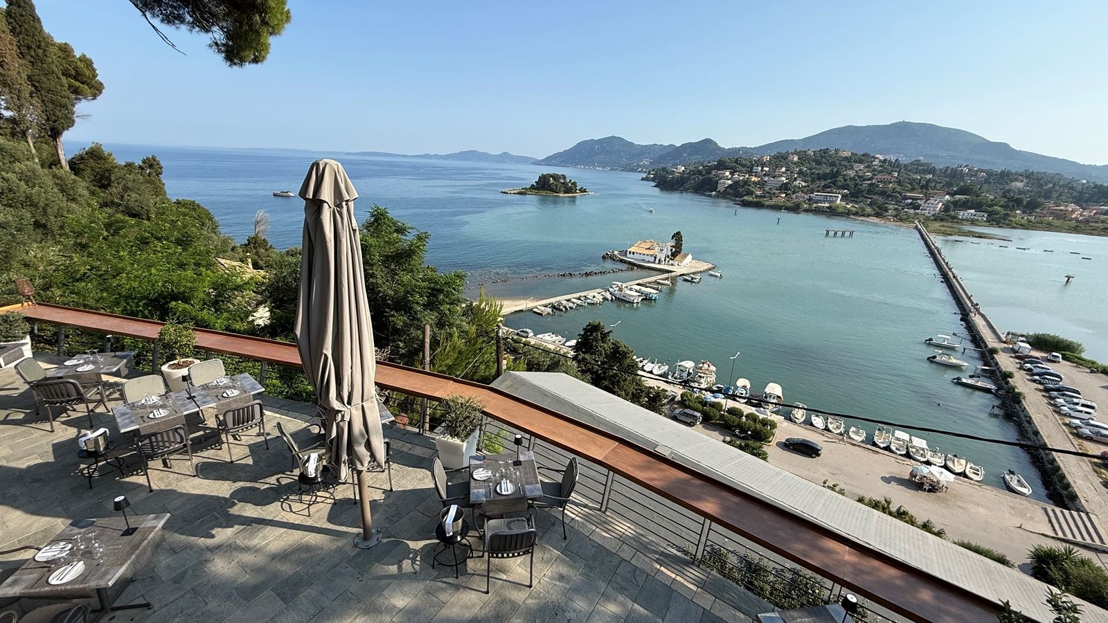 restaurants-la-veranda-fine-dining-restaurant