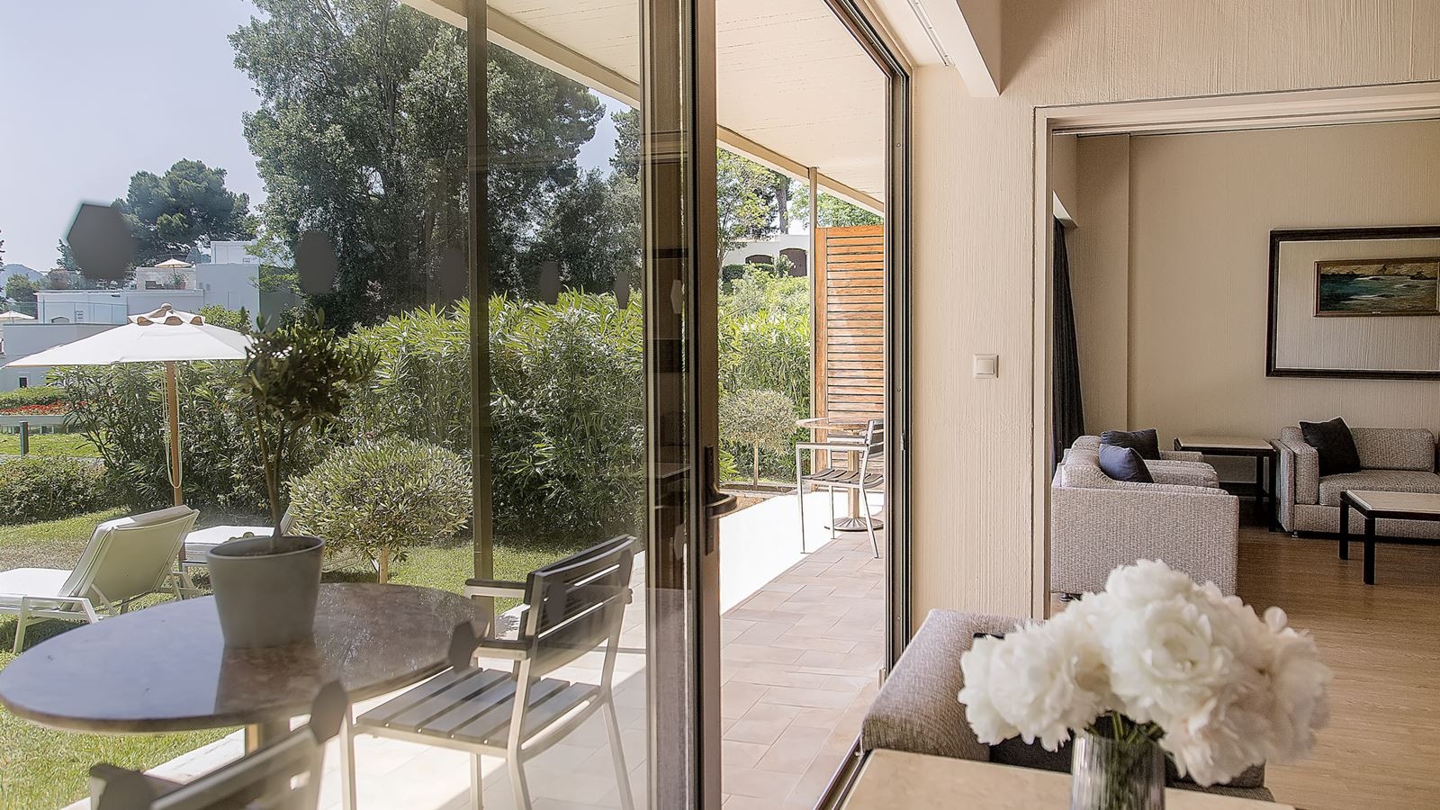 rooms-one-bedroom-suite-sea-view