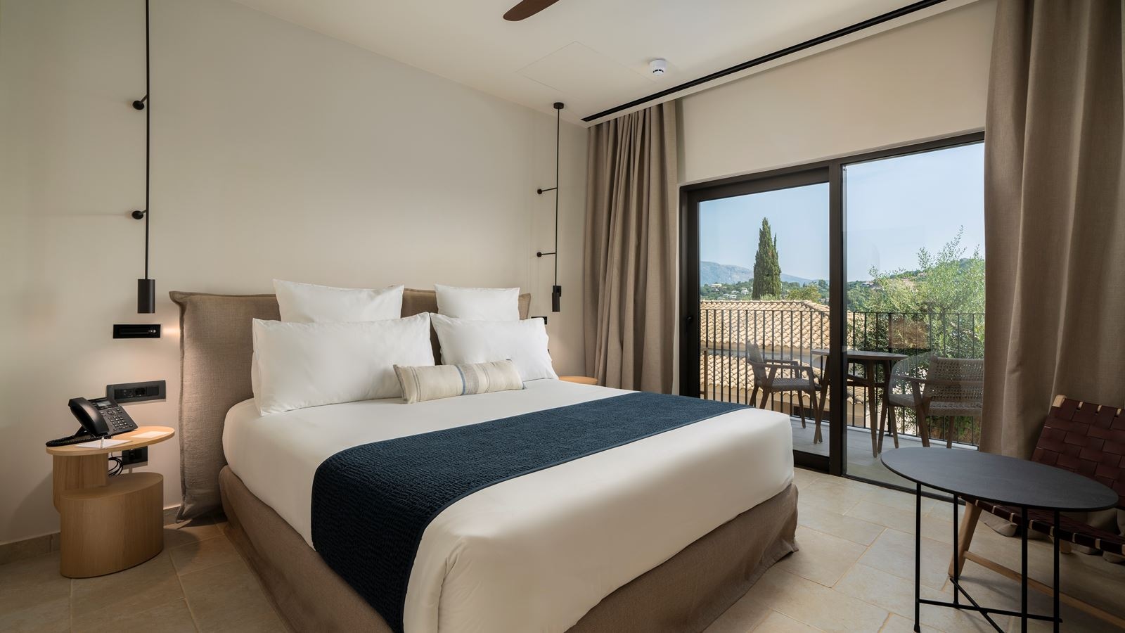 rooms-bungalow-club-beach-front