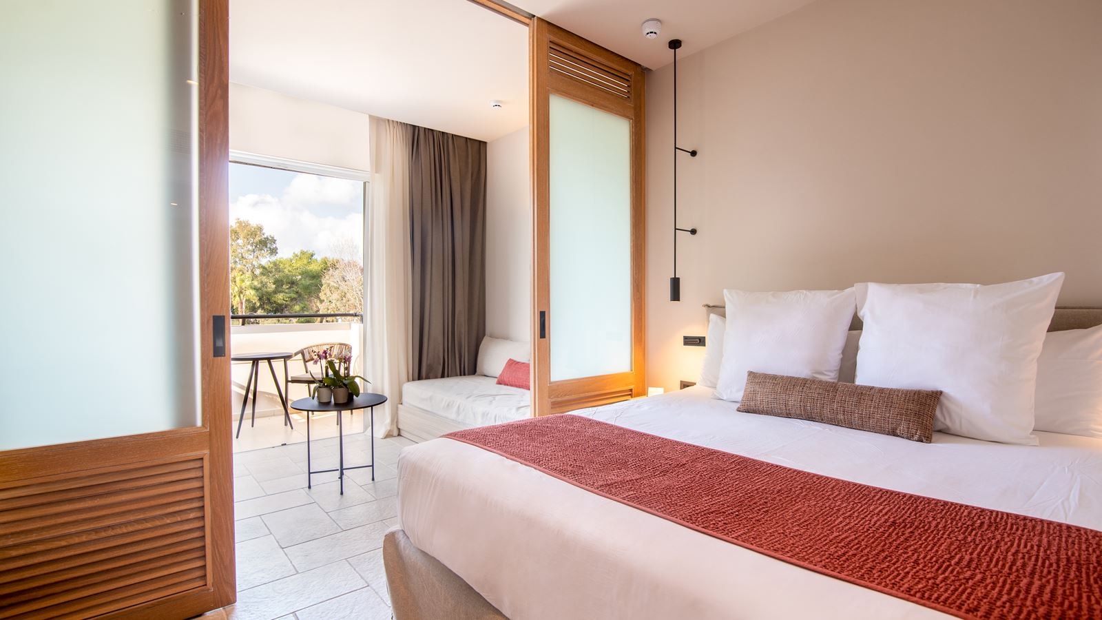 rooms-bungalow-club-sea-view