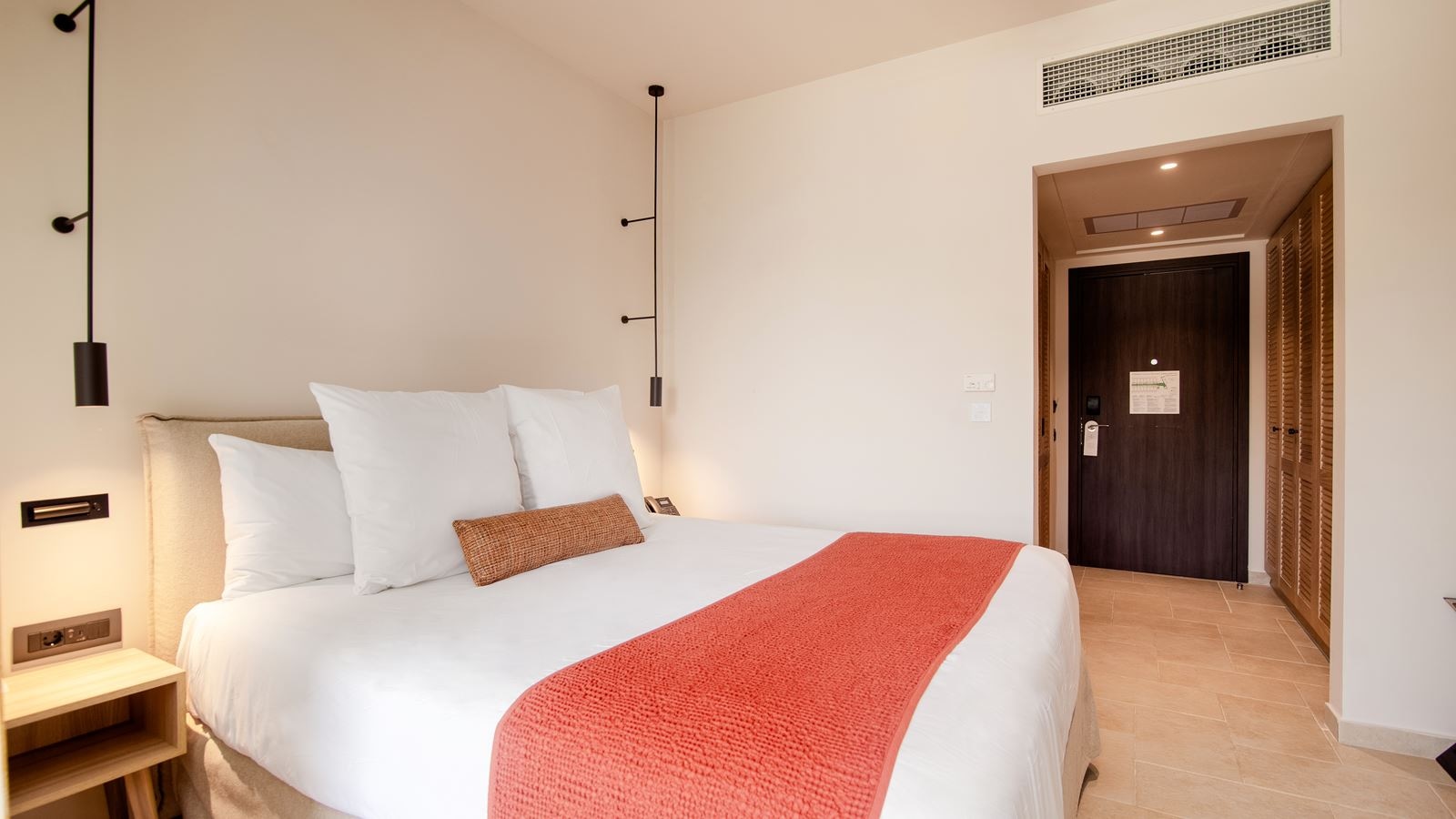 rooms-bungalow-club-sea-view