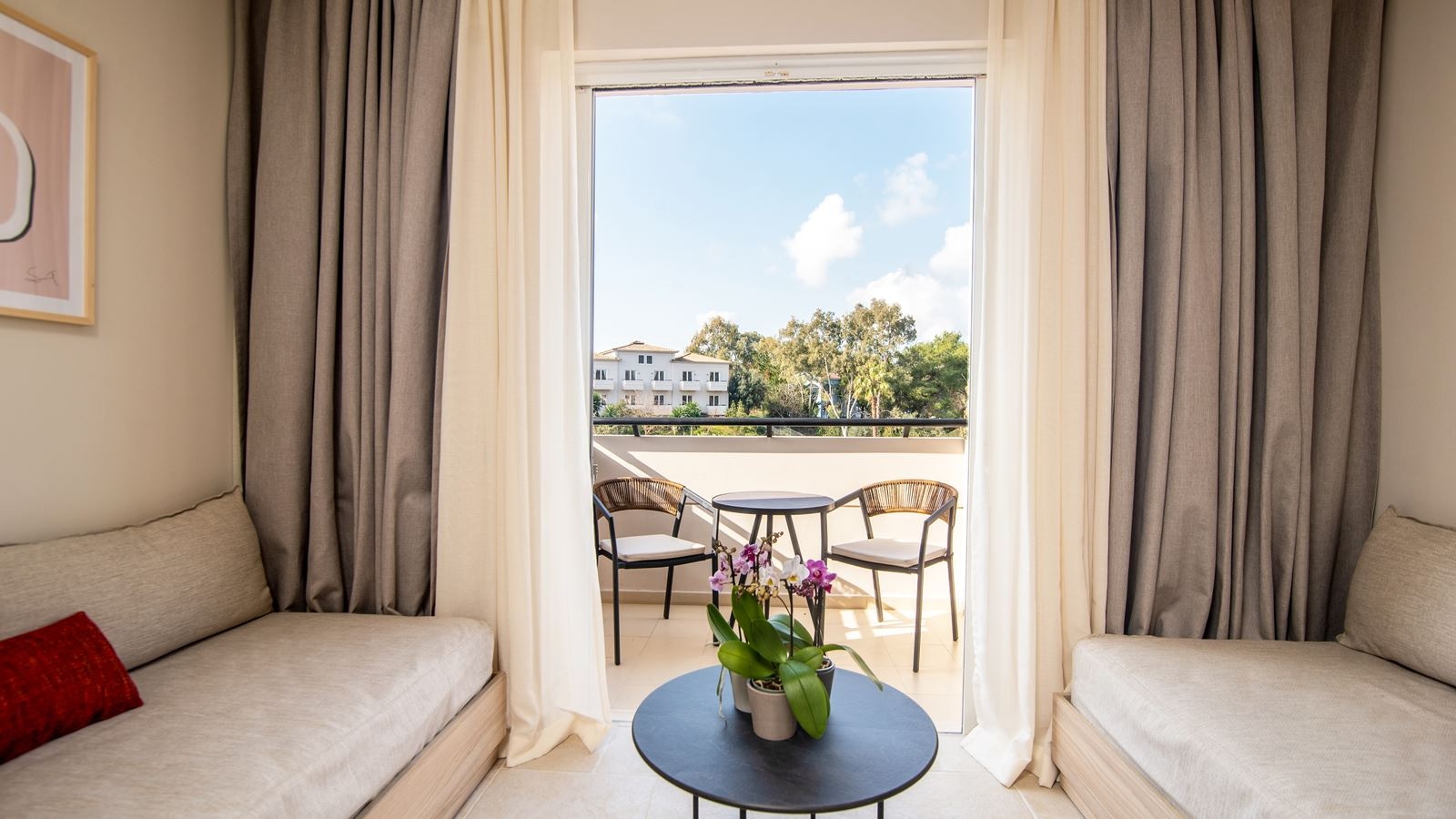 rooms-bungalow-club-sea-view