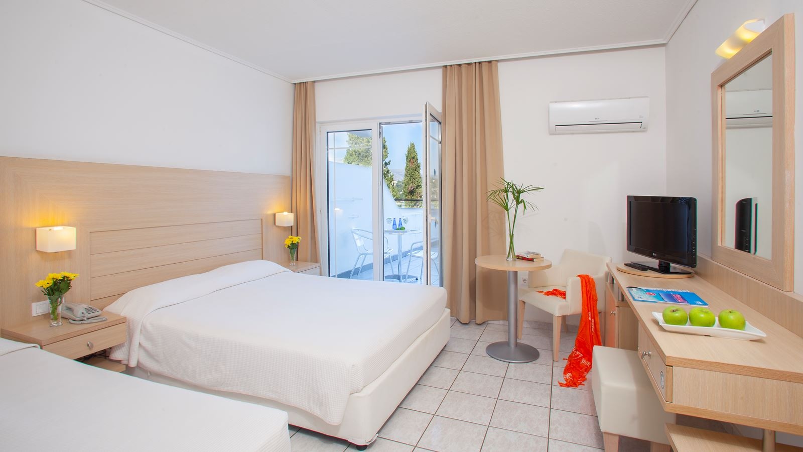 rooms-room-double-sea-view