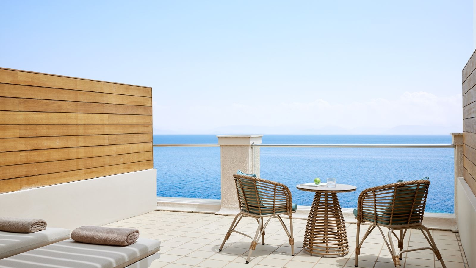 rooms-junior-suite-sea-view