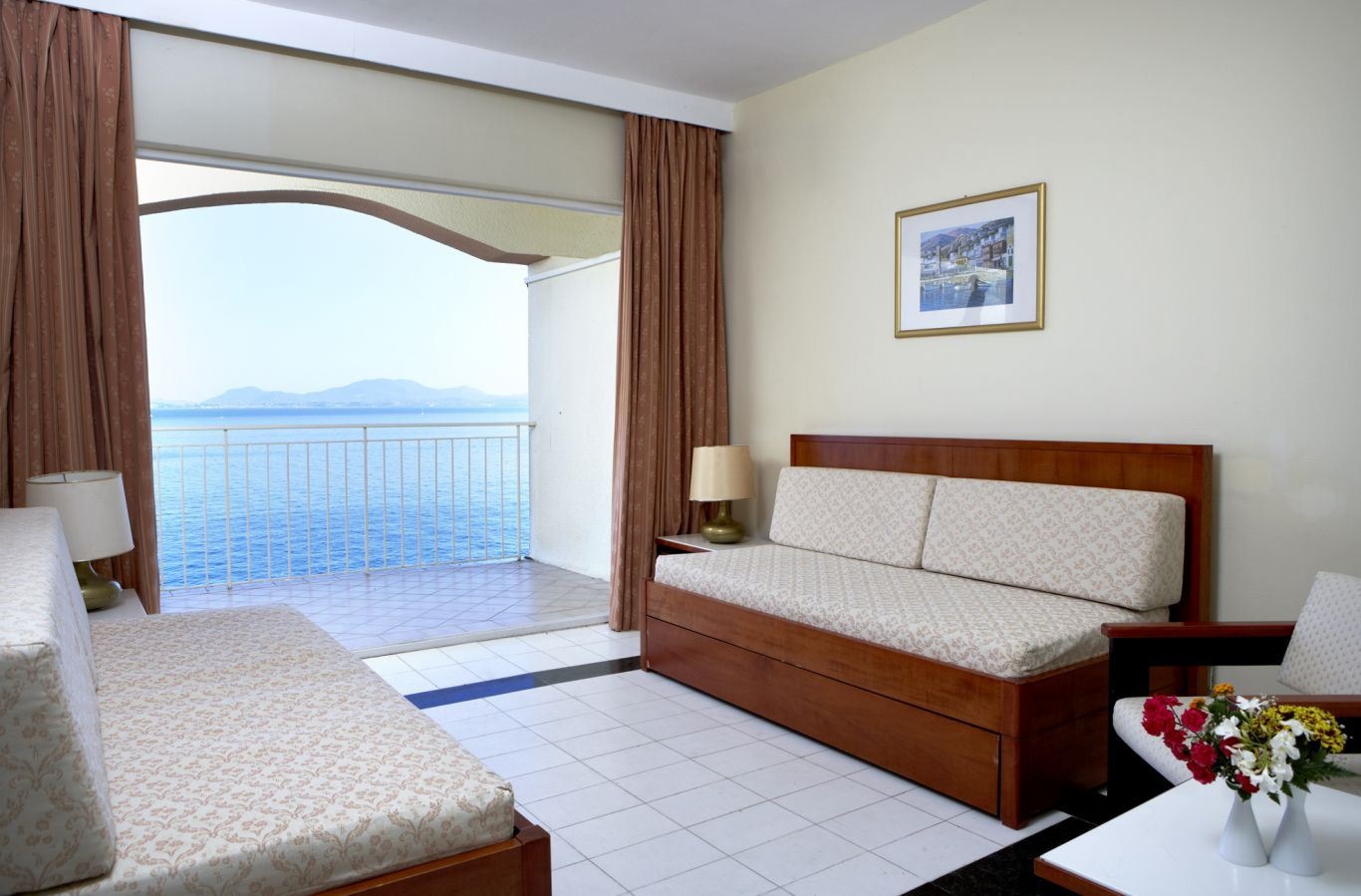 rooms-family-maisonette-sea-view