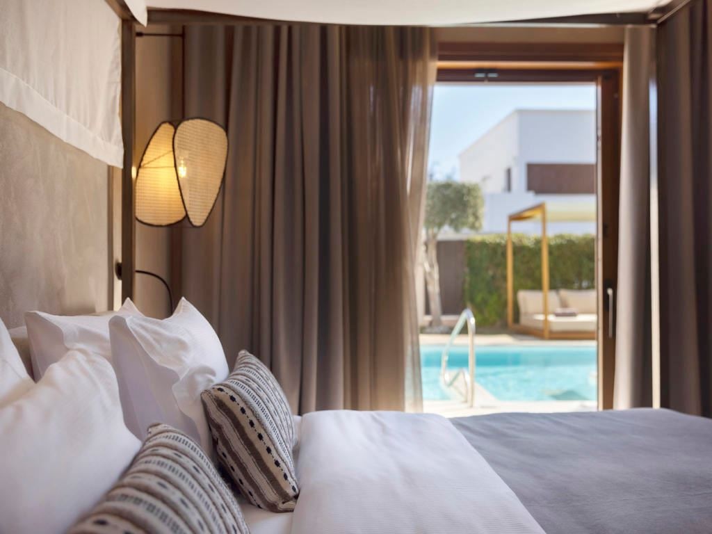 rooms-river-passage-pool-suite