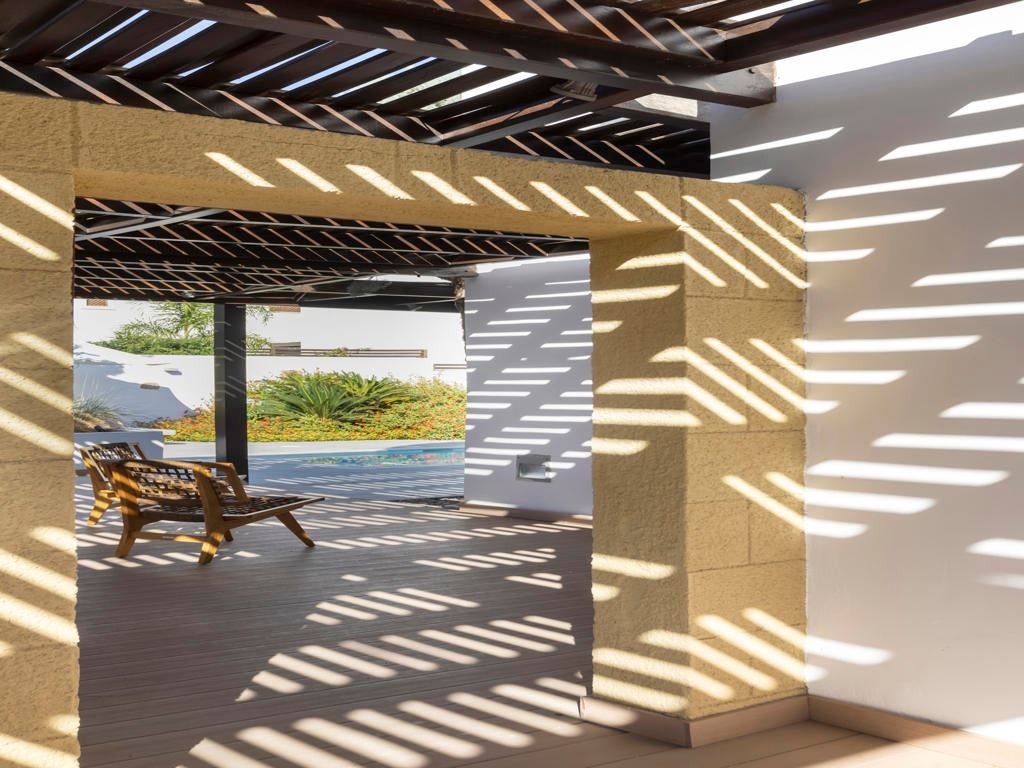 rooms-ottoman-garden-pool-suite