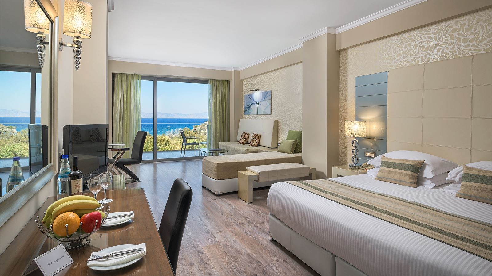 rooms-deluxe-junior-suite-sea-view