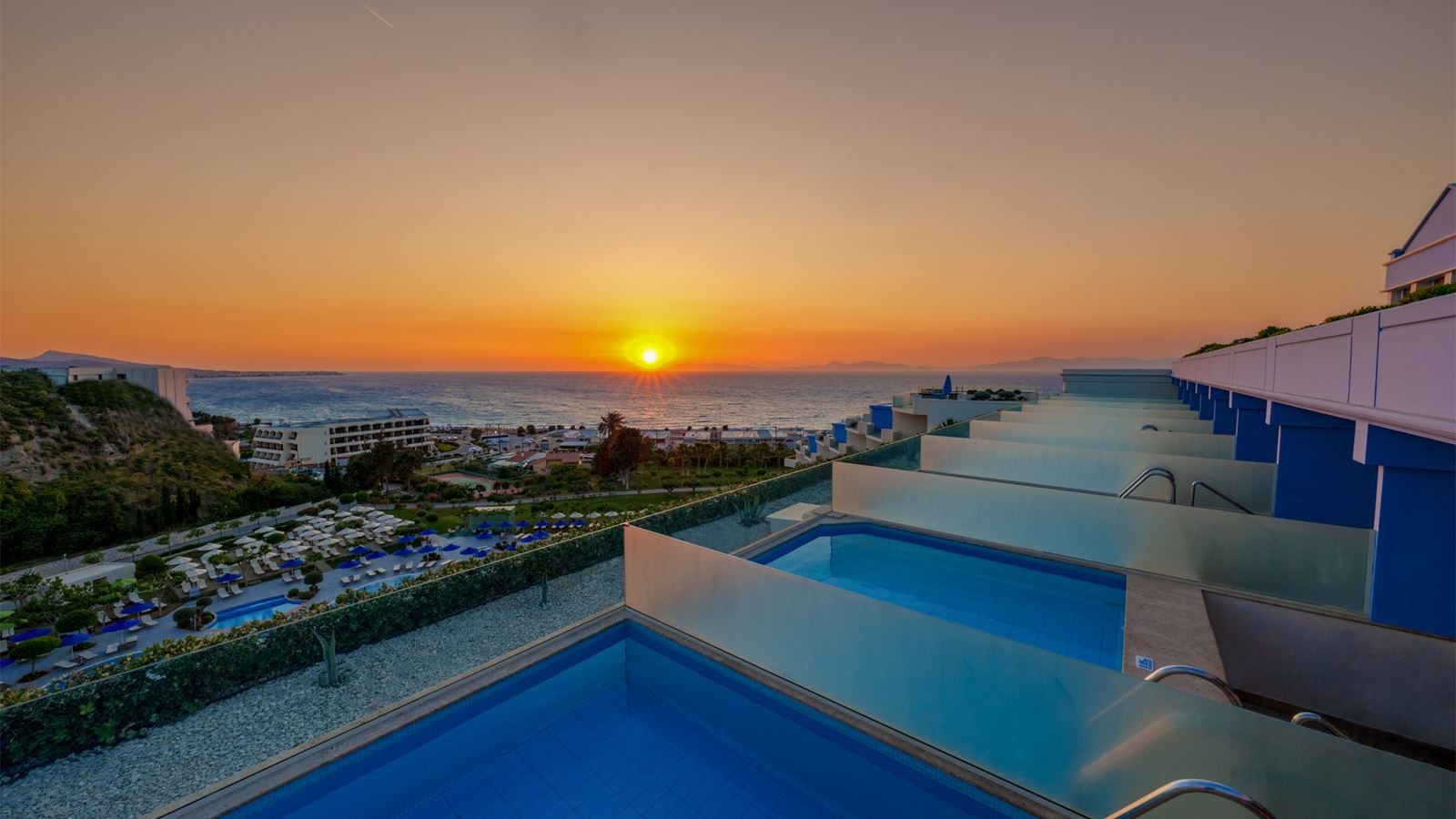 rooms-room-deluxe-singleuse-seaview-private-pool