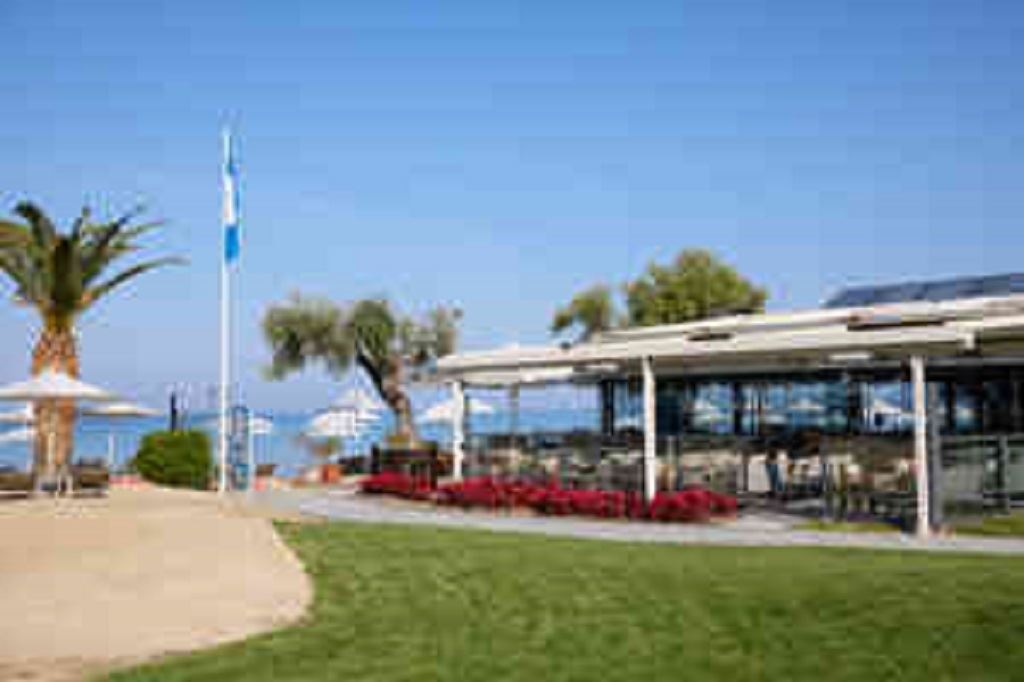 bars-ammos-beach-bar