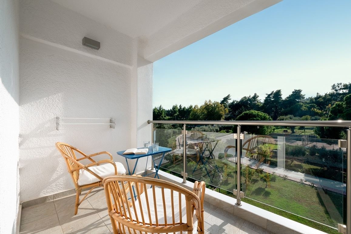 rooms-double-room-garden-view