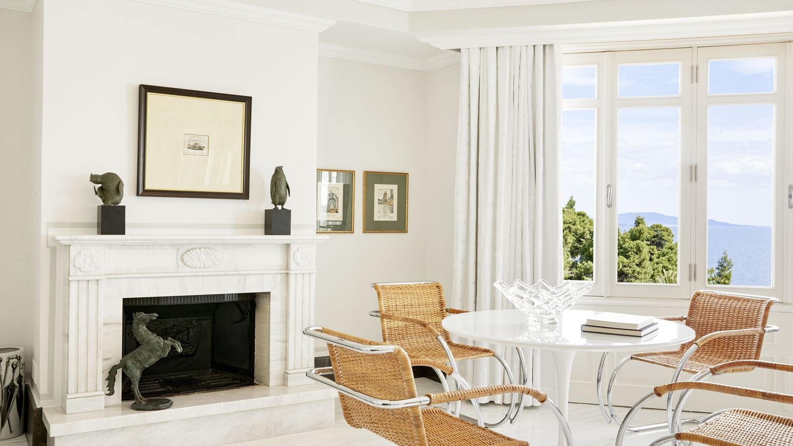 rooms-panorama-2-bedroom-suite-sea-view