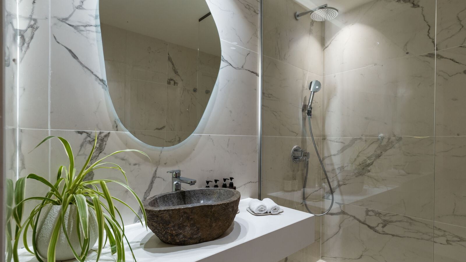 rooms-upbeat-retreat