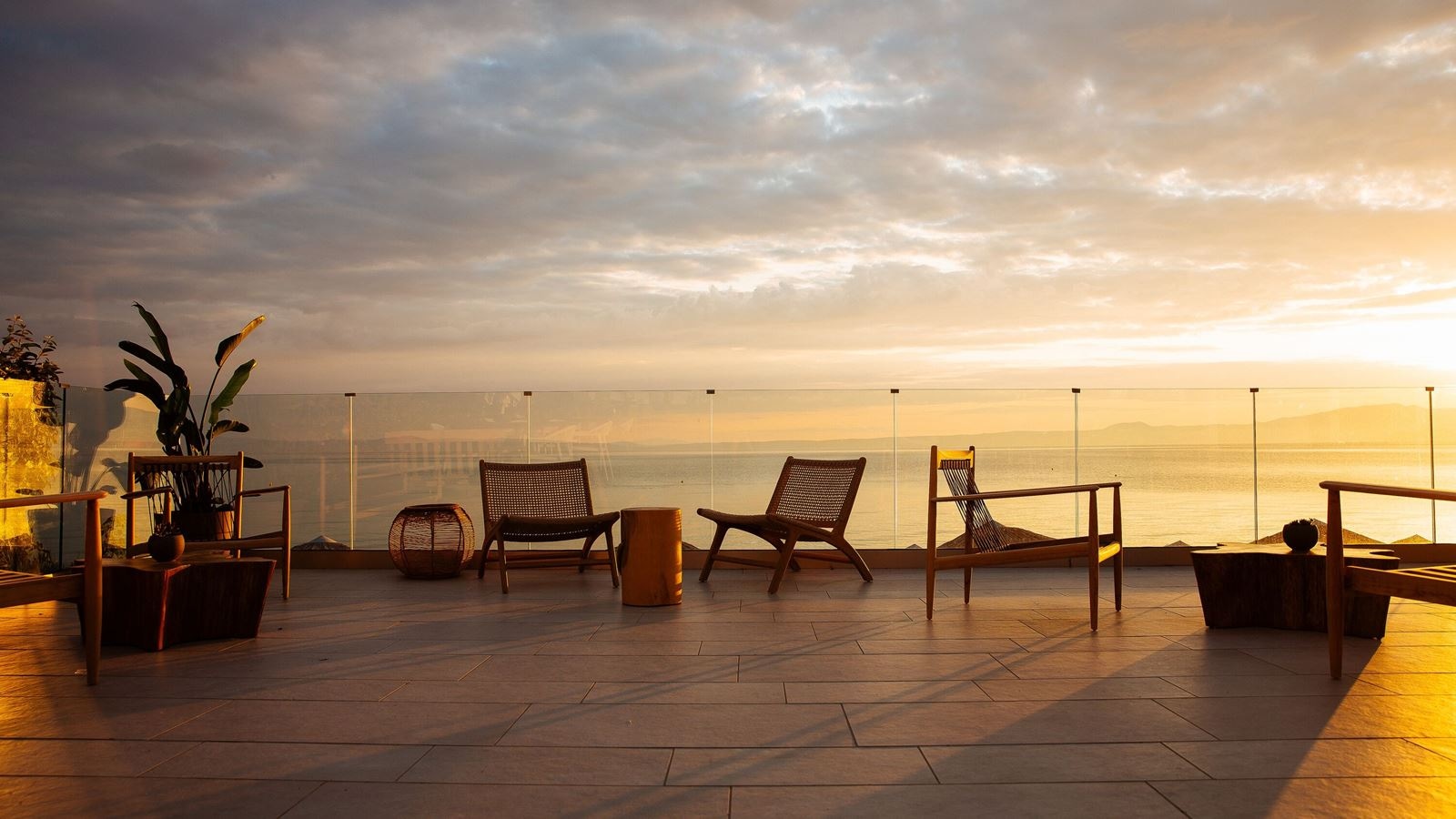 restaurants-antoninos-restaurant