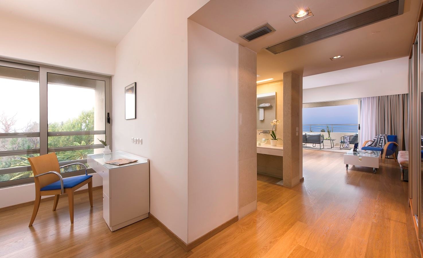 rooms-grand-suite-sea-view